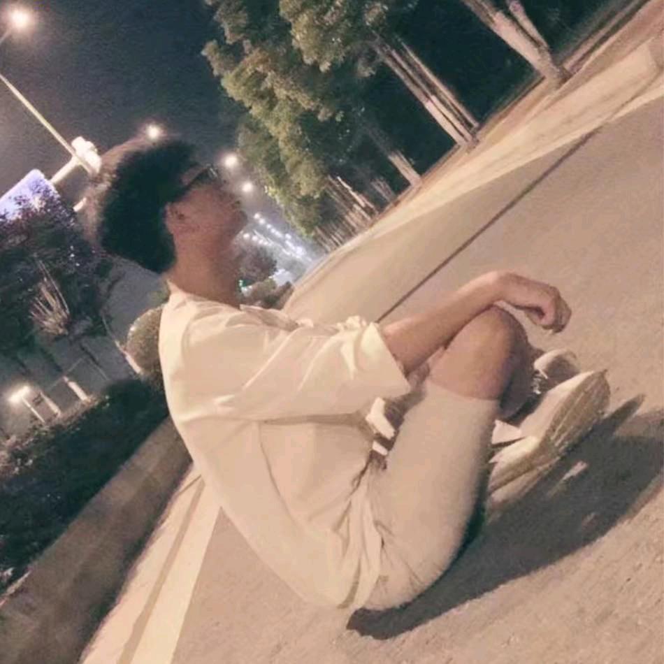 唐逗逗♂    ⃢👁︵👁⃢