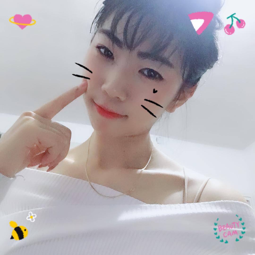 佳佳