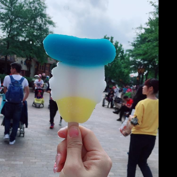 温州一家童装店