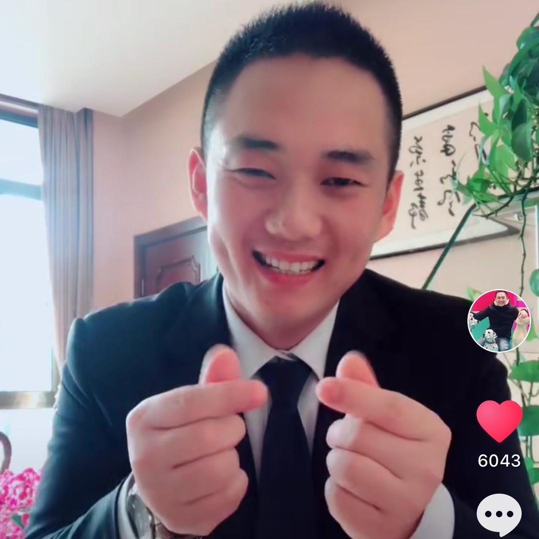 @酒窝大叔