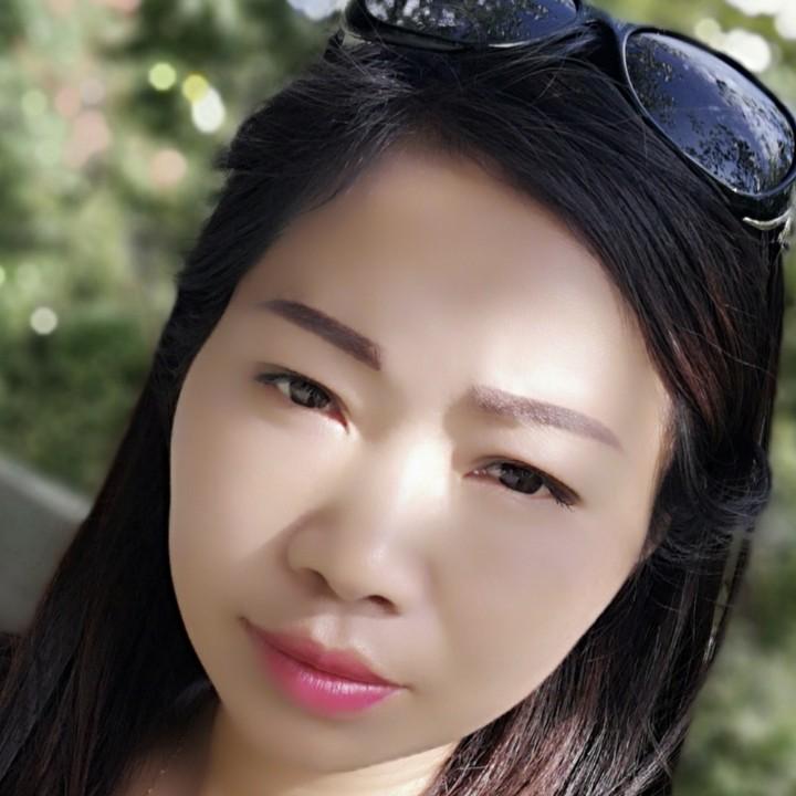 嘉嘉