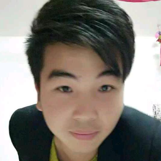 ୧⍤⃝🌻小表哥