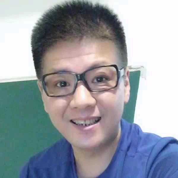 邓老师吉他教室柒月