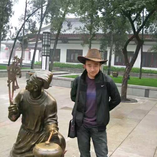爱足球的小迷弟