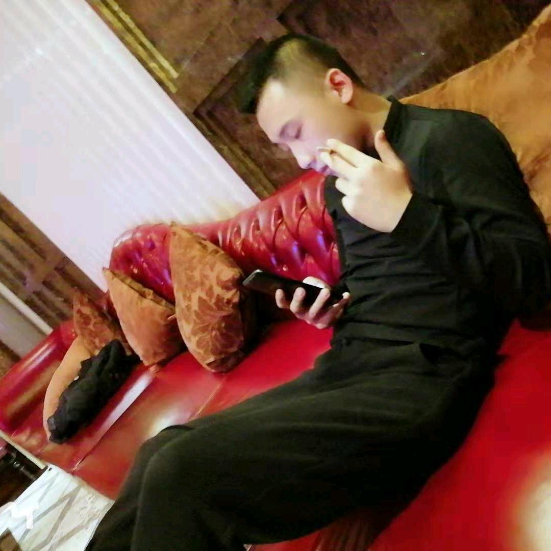 顾宸