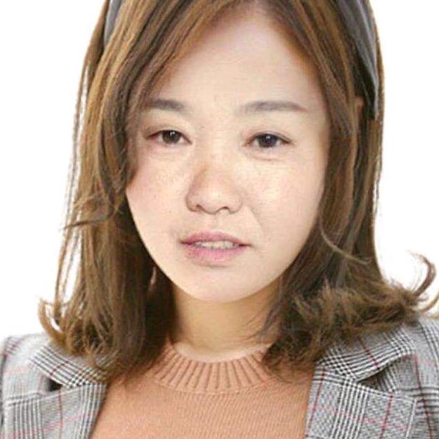 许乃英