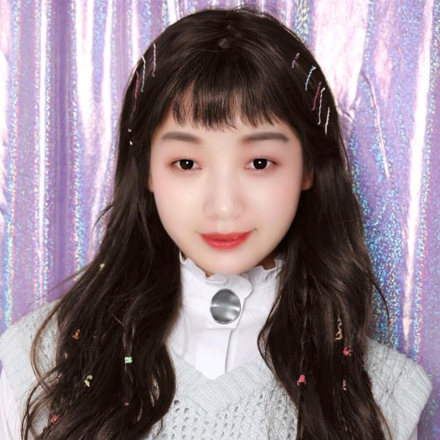 妍宝