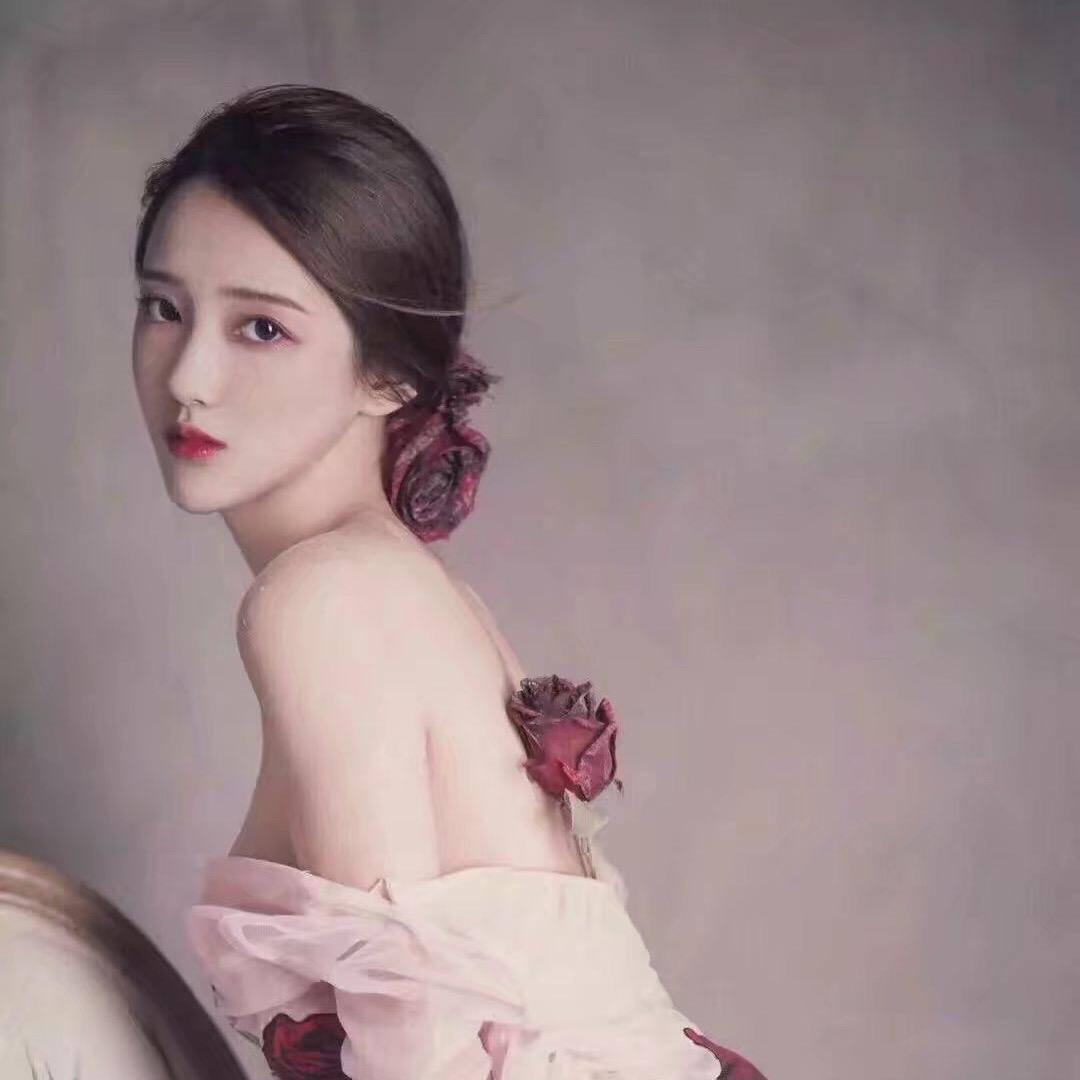 Snegurochka 雪姑娘🎉