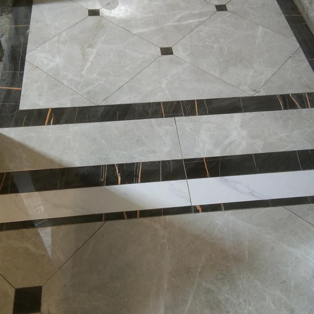 阜阳路师傅专业贴砖