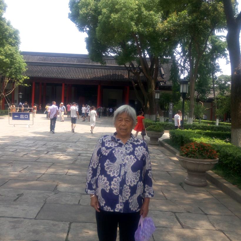 周德龙
