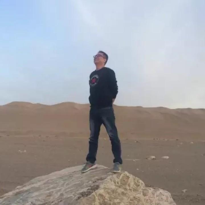 欢子☞逃亡乌托邦