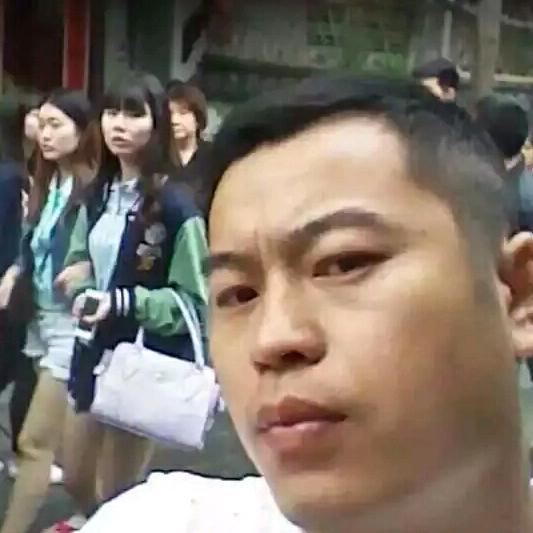 龙哥