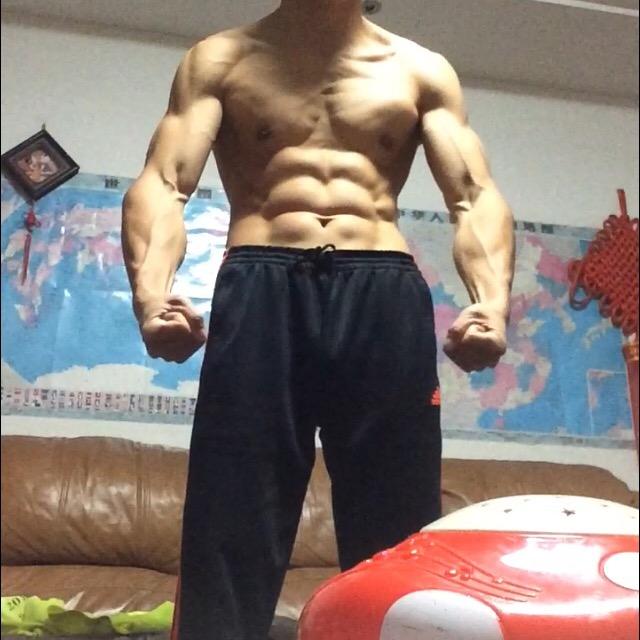 热爱街健的程序员