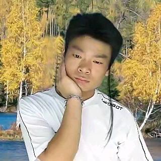 顽固情圣。