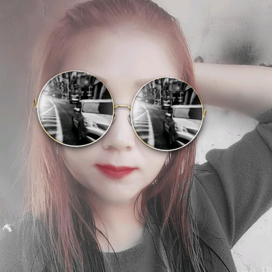 爱笑的女人（快来80后宝妈橱窗）