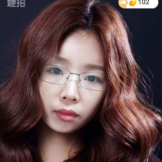 爱吃汉堡的姑娘