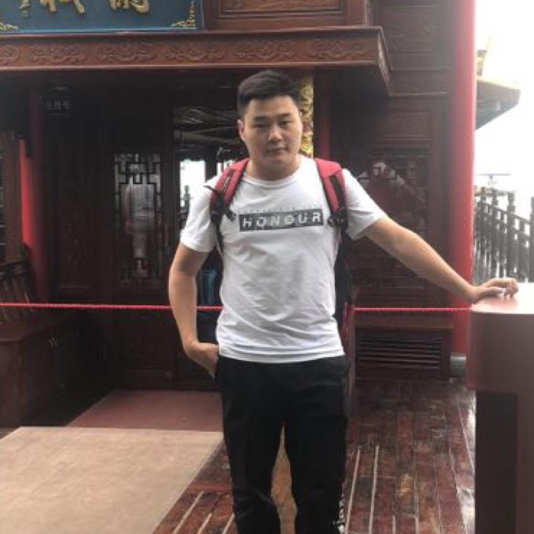 王