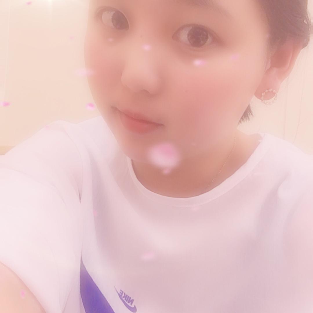 张婧