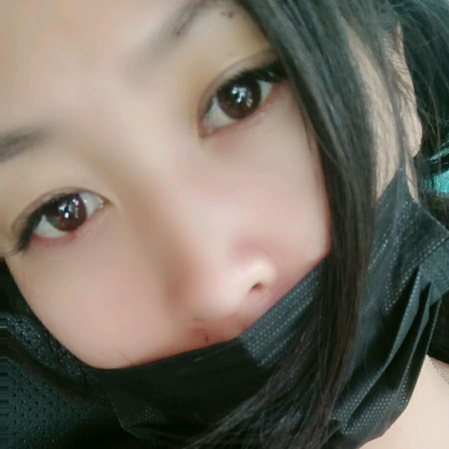 再浓的妆也遮不住de殇