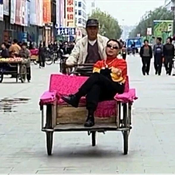 依旧范德彪丶