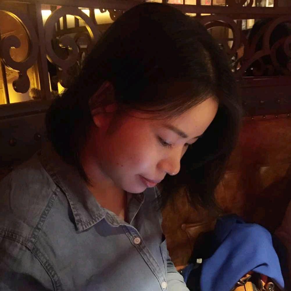 蛇山村的小妞