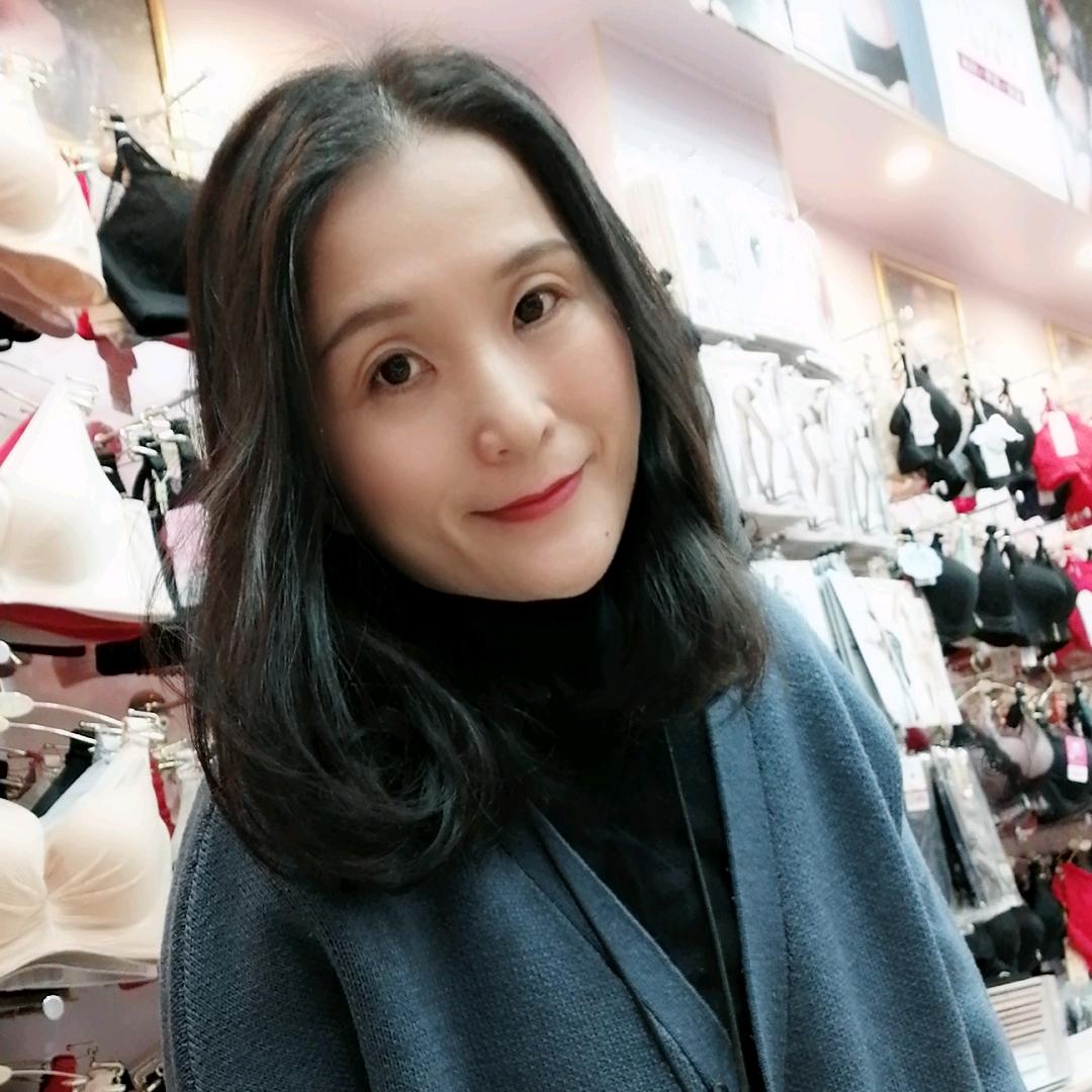 Ldy 麦妮 大致坡麦妮内衣店