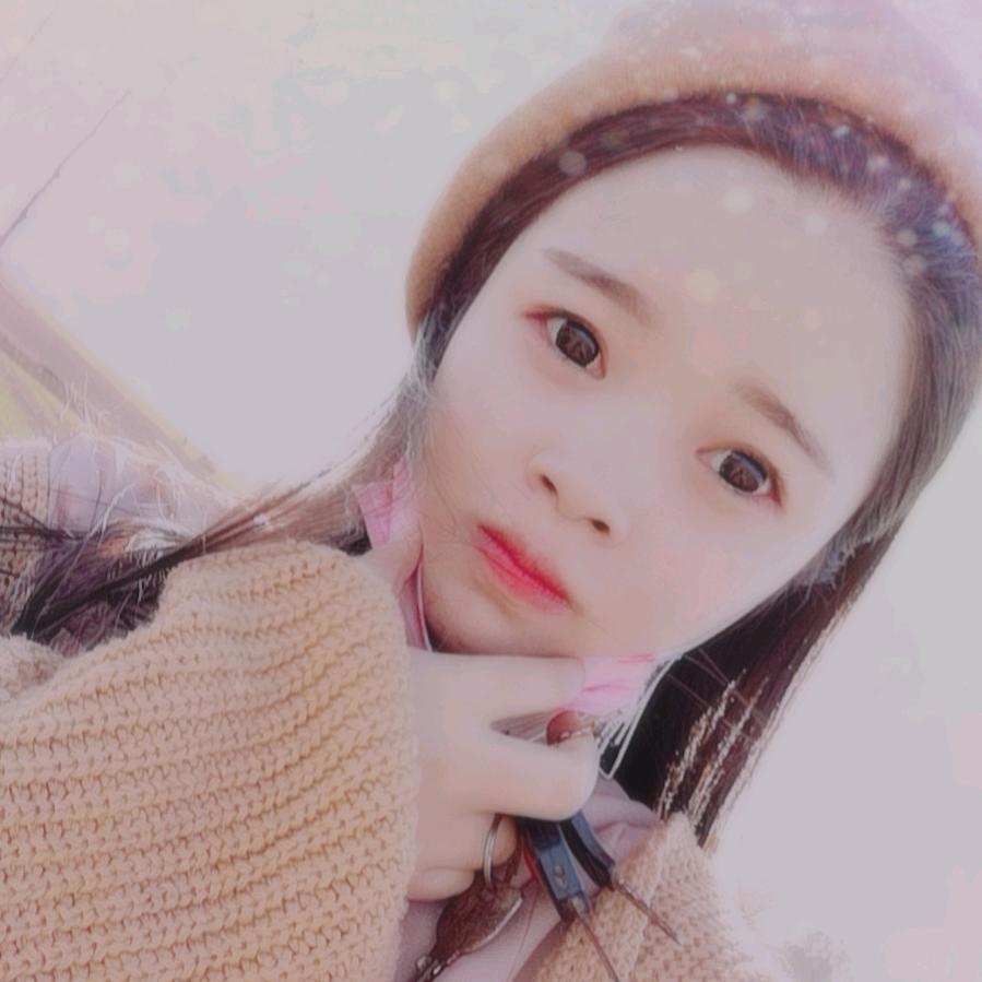 没事干的小姐姐