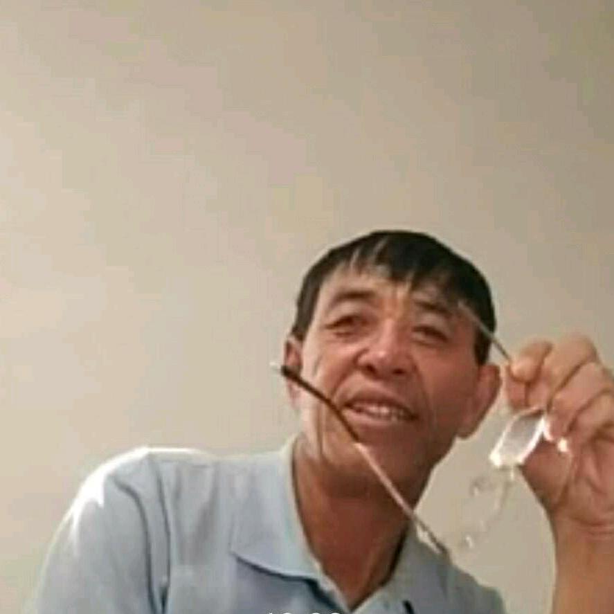 洛川亮哥