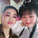 丽花红娘喧卷点灯