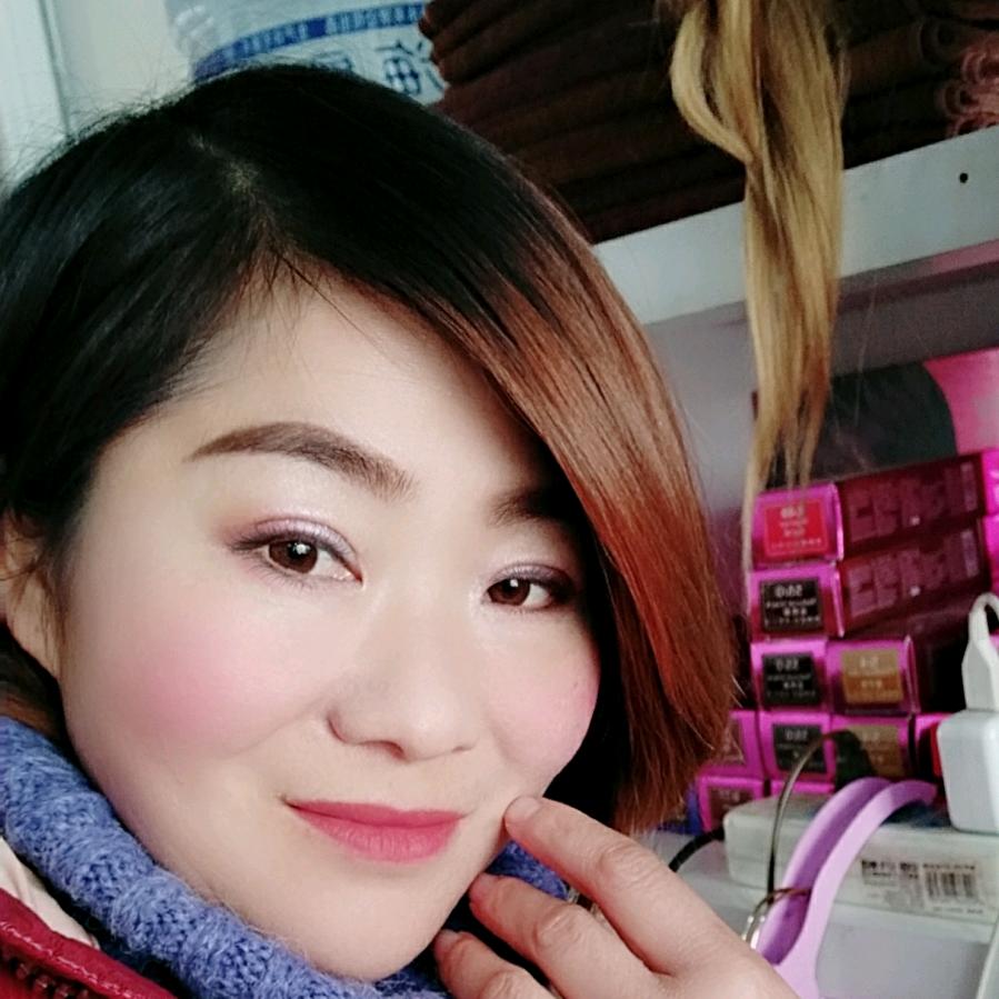 芳芳姐，爱美发
