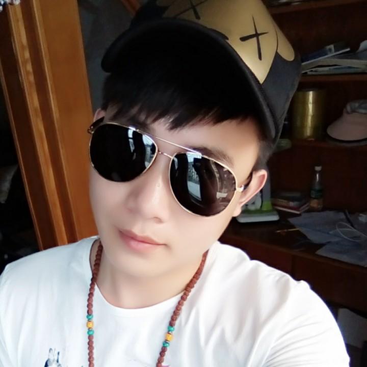 刘俊