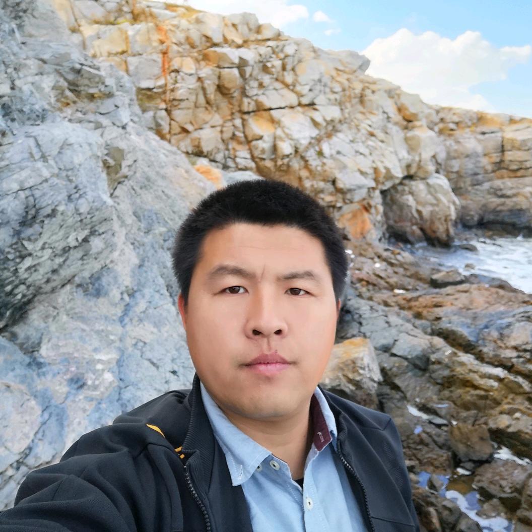 吉林现代挖掘机长春朱金亮二手机械