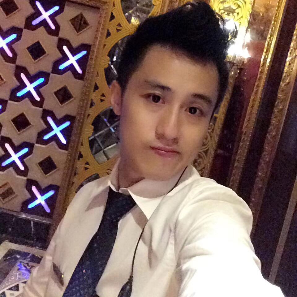 酒门提督商K黄博