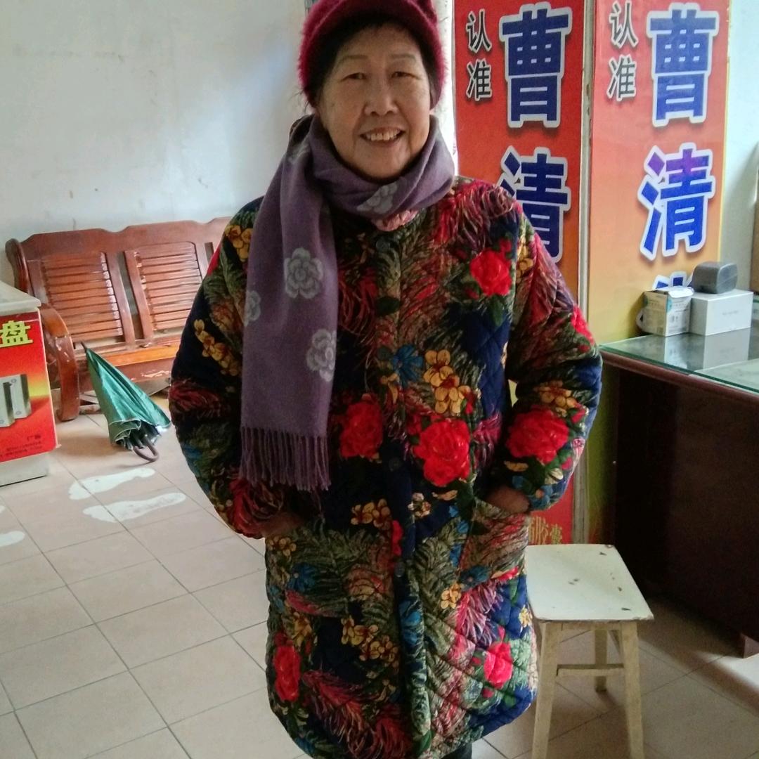 潇洒大妈