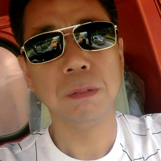 从今后没人疼的金猪