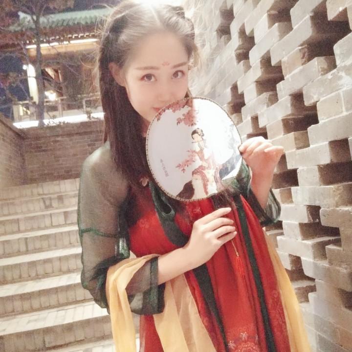 一只小虎牙@抖音