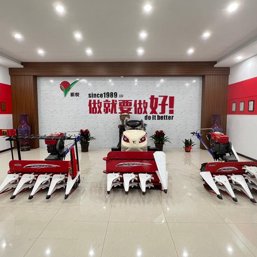 明悦割捆机