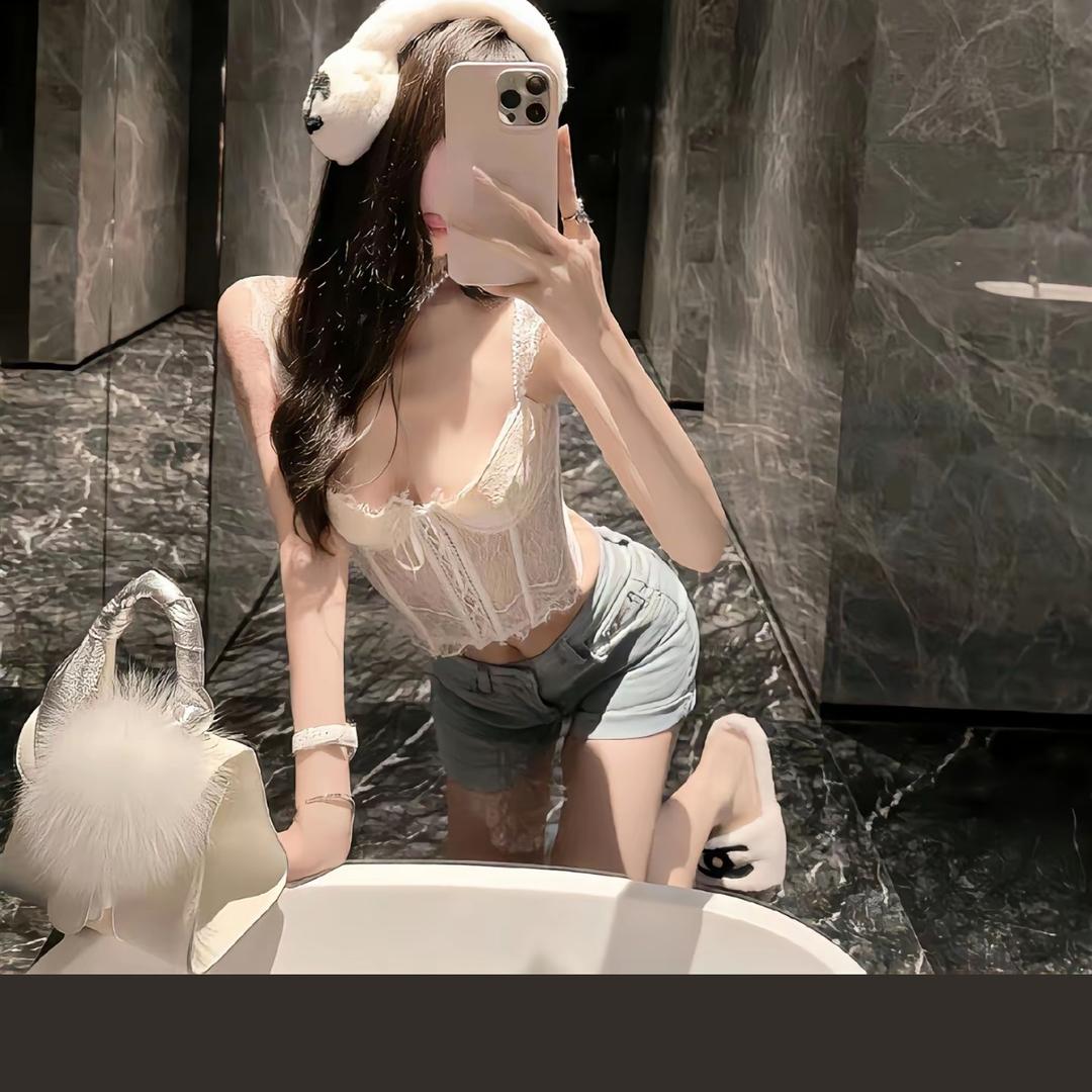 甜妹儿（地铁逃生）