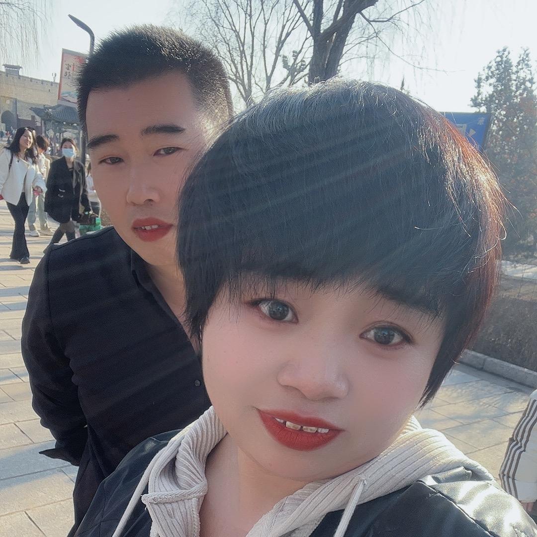 汾阳冀村云丽童装内衣店