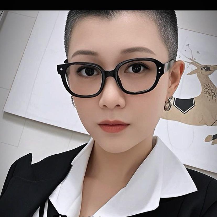 大头阿姨