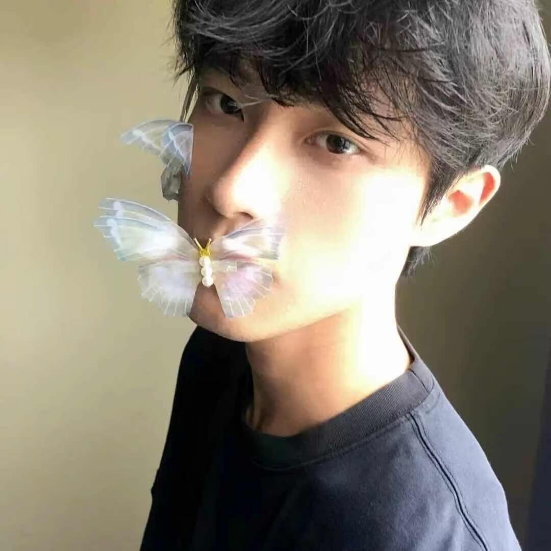 瞌睡小航头像
