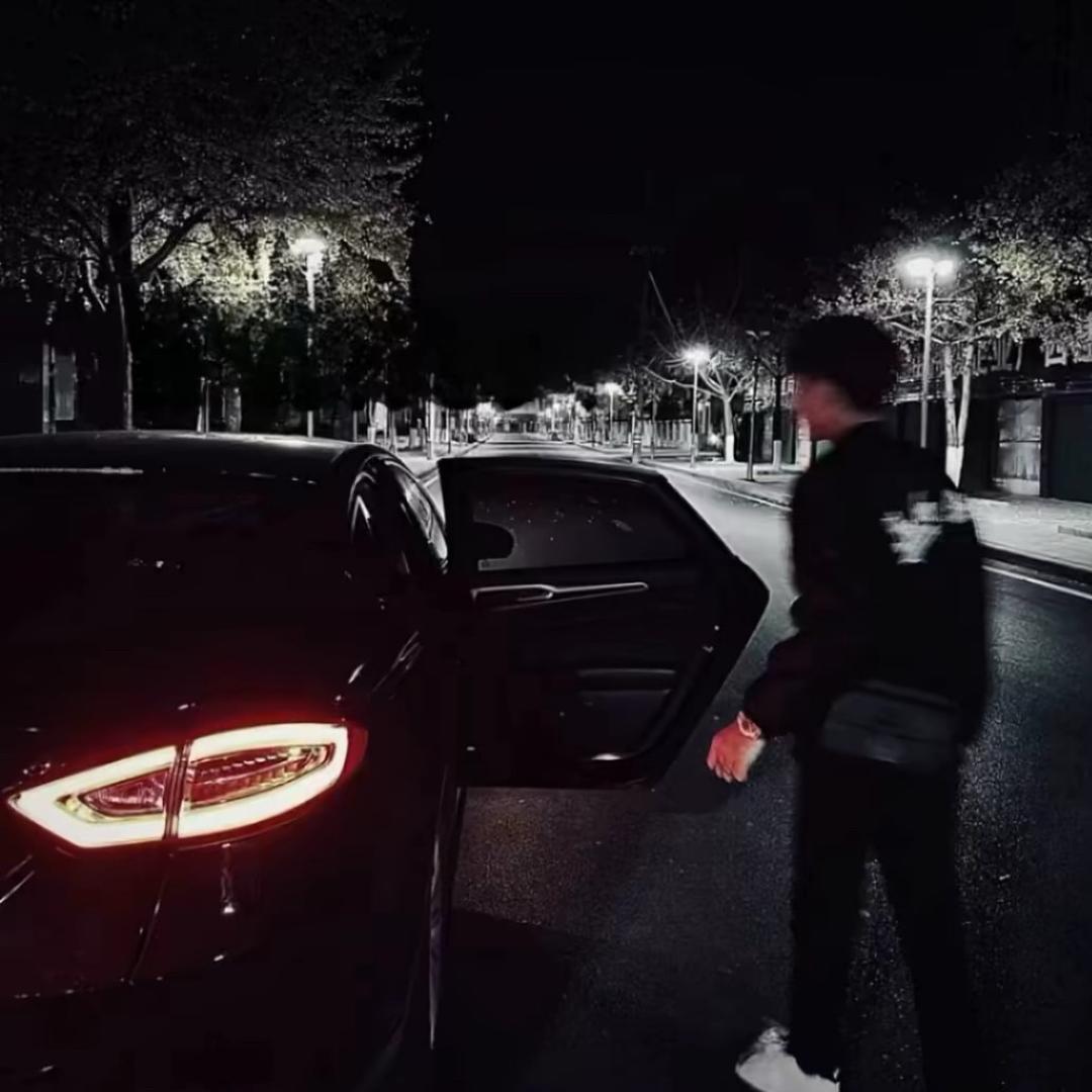 杨戬.