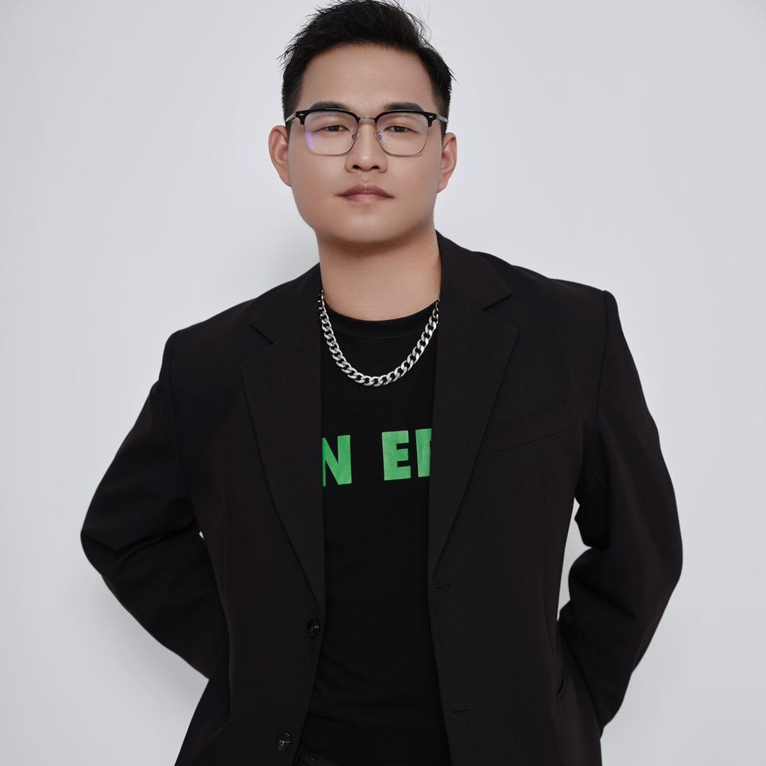 尚艺学院一熙文