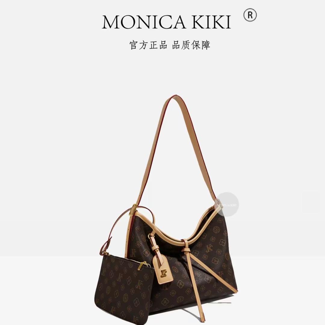 Yomik包你好看👜