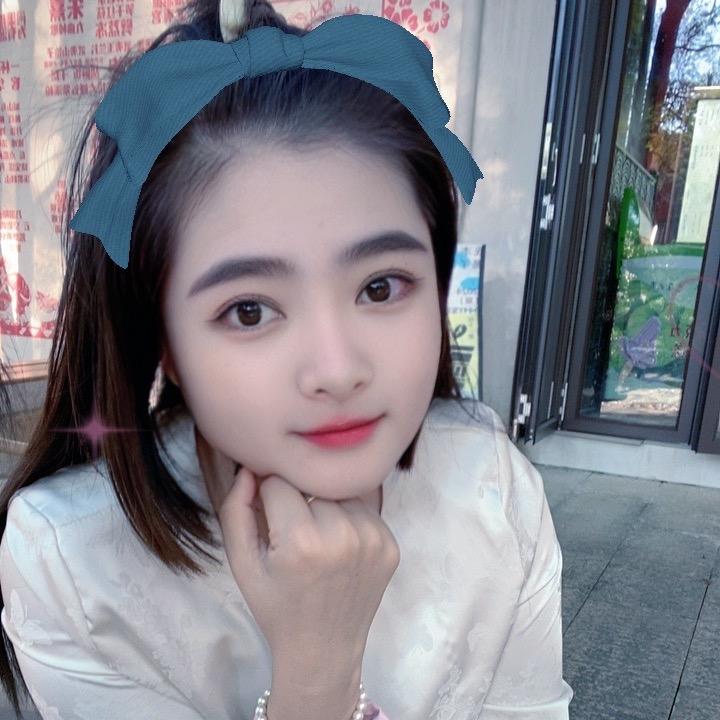 🍃我叫周小花