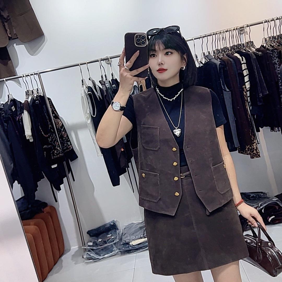 偃师市槐新街道办事处玉静服装店