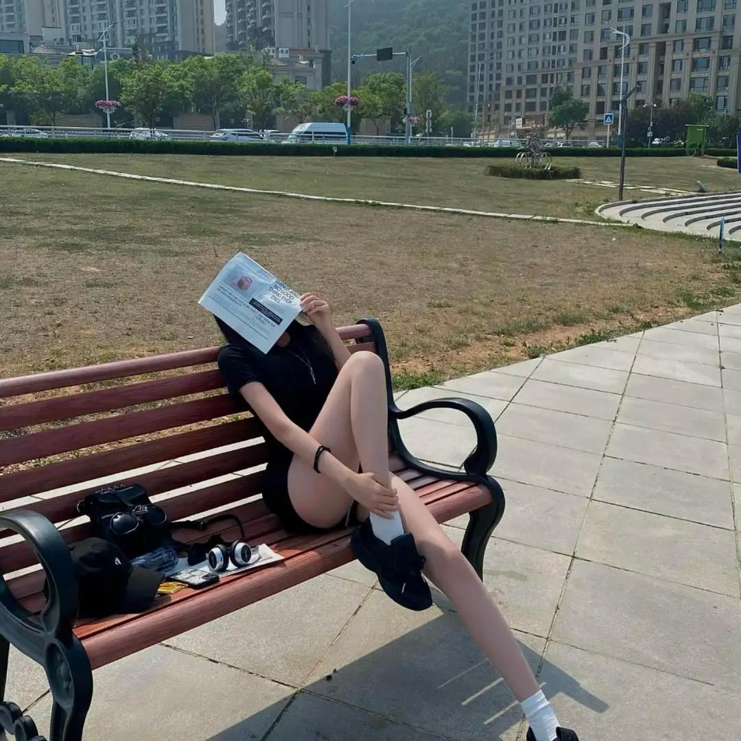 伊伊