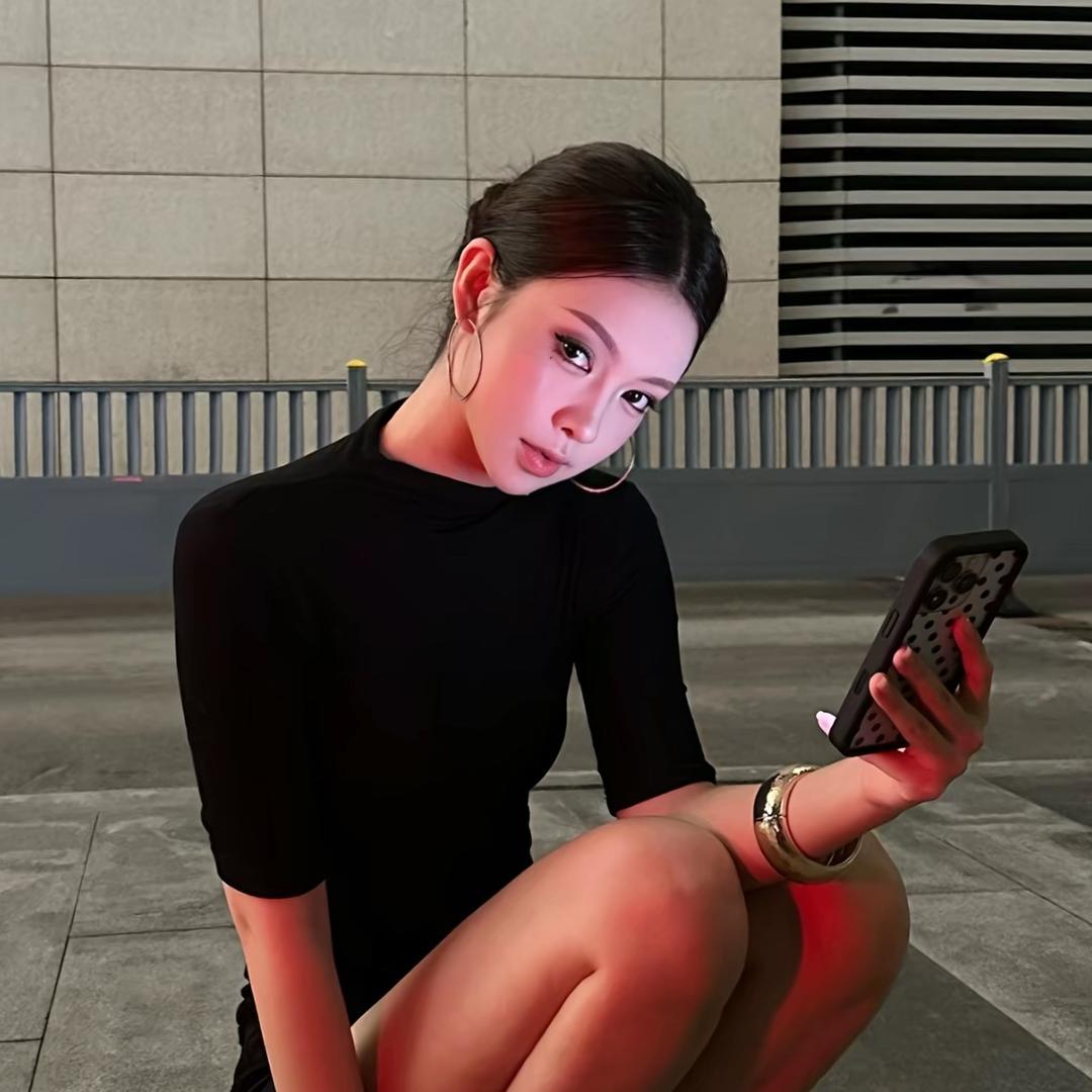 兜兜.