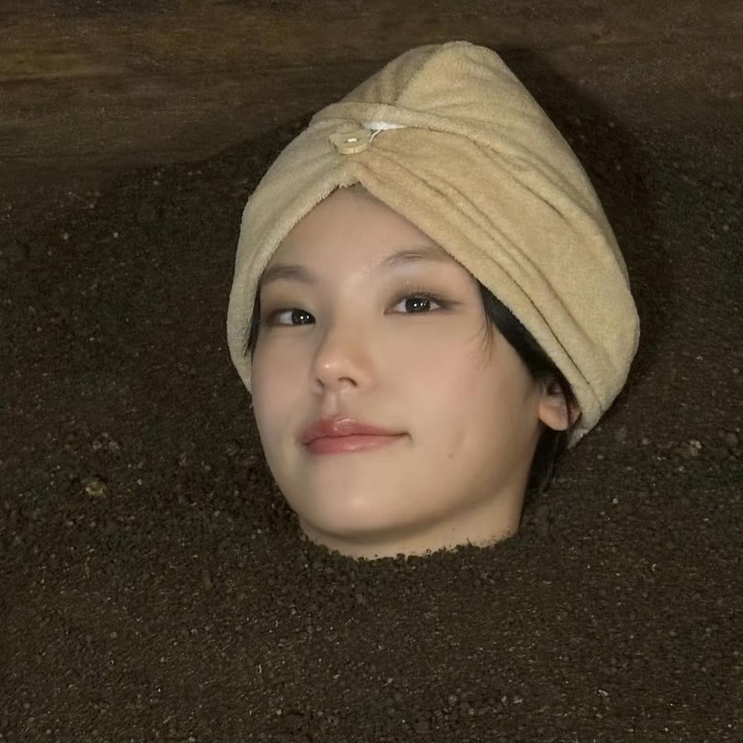 孟美岐的小仙女（张杰签售版）