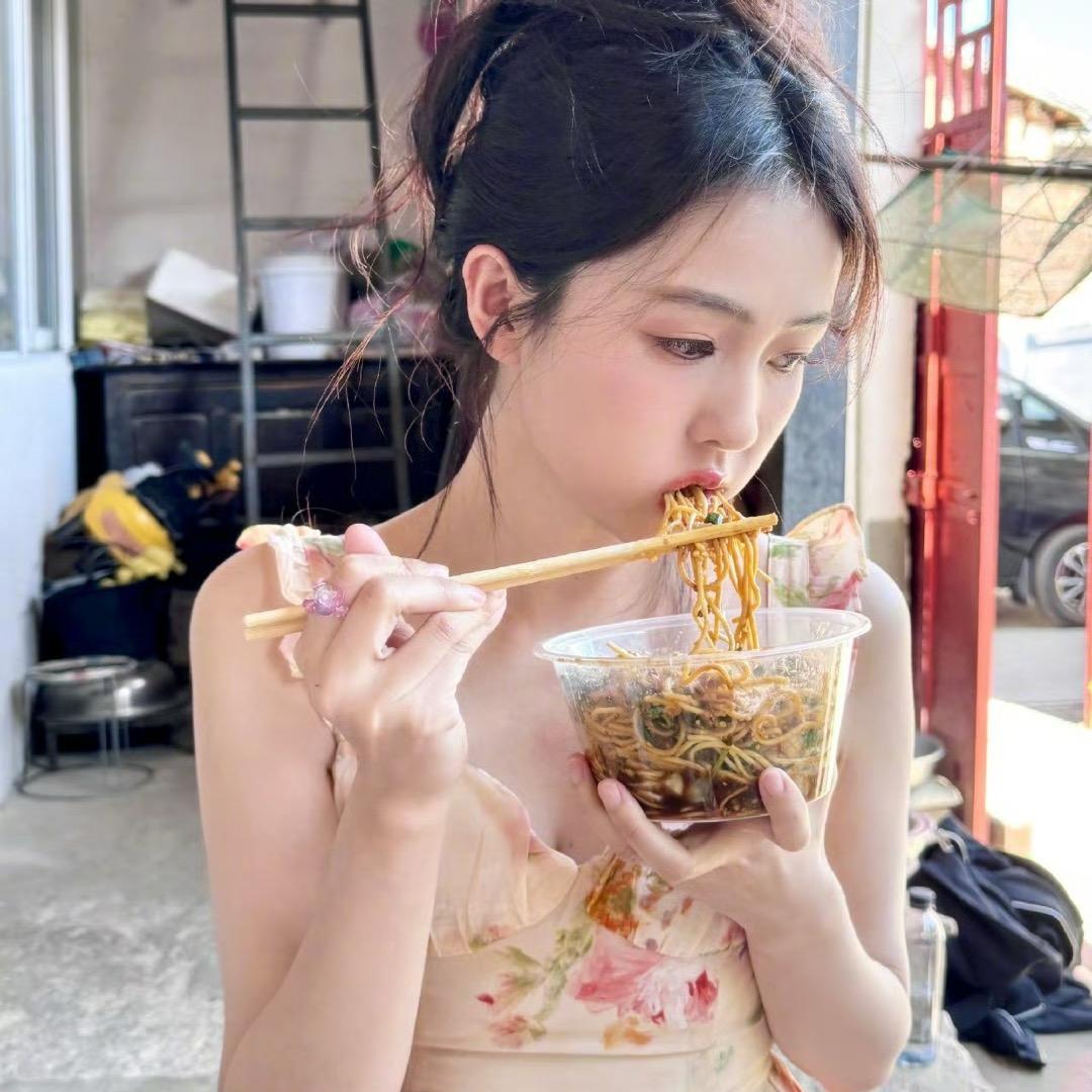 ╰十一
